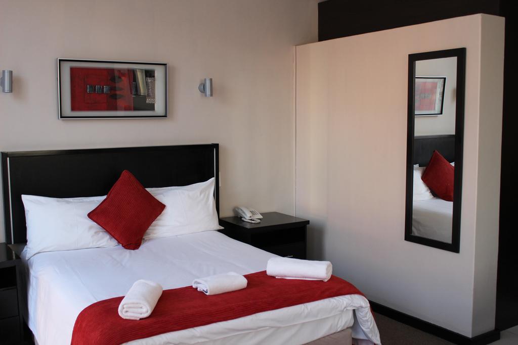 Alcazaba Hotel Johannesburg Exteriör bild
