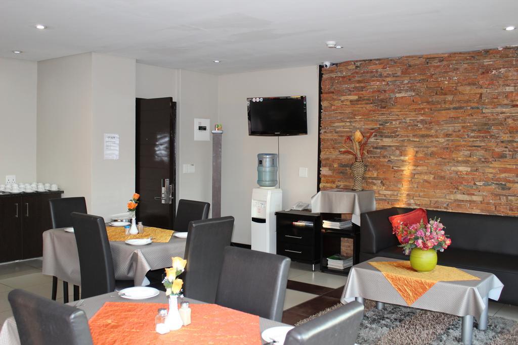 Alcazaba Hotel Johannesburg Exteriör bild