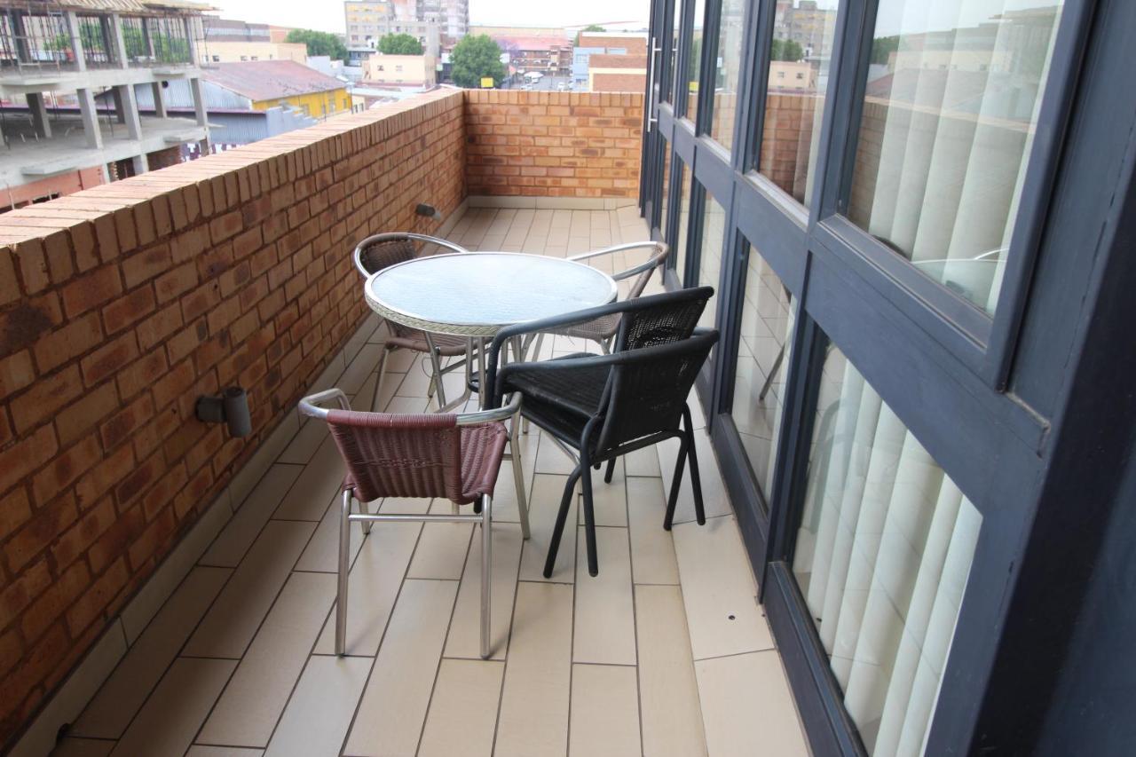 Alcazaba Hotel Johannesburg Exteriör bild