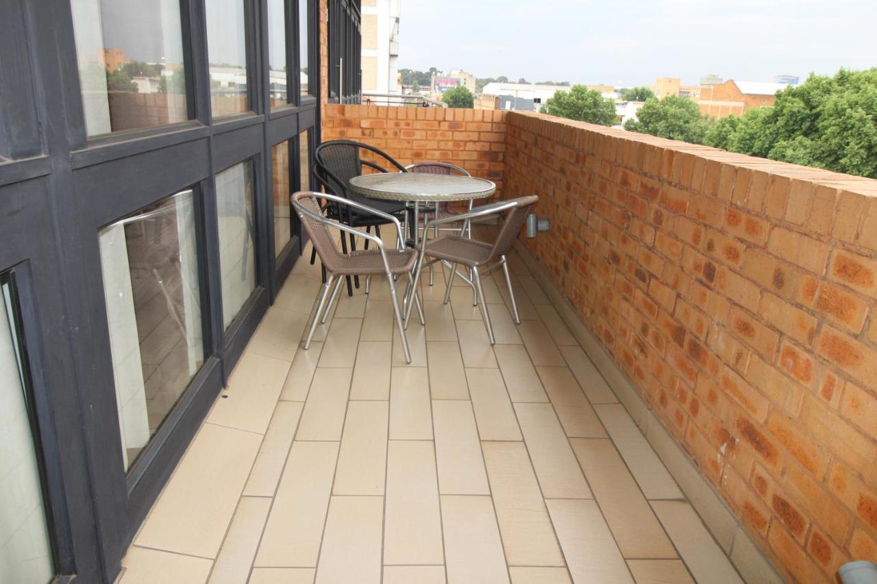 Alcazaba Hotel Johannesburg Exteriör bild